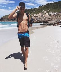 Surf Boys assorted (05) 5909b5ef1b85b.jpg