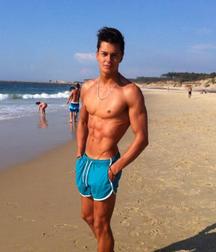 Sexy boy muscled 20 years old 58d1615b884b1.jpg