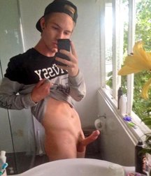 Snapchat boys 01 58e6ba3d6d243.jpg
