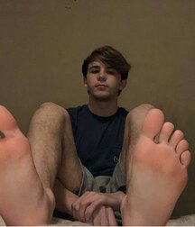 Some Boy Feet Gay Tube 5f5d82f7436c2.jpg