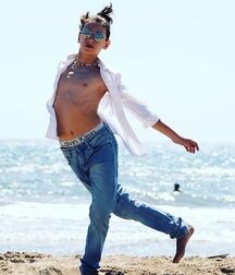 I'm in love beach fun twink tube 620b56d79123d.jpg
