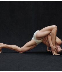 Muscles in motion slick boys porn 621c023b785b0.jpg