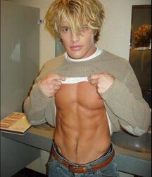mmmm blondes twink guys gay porn 627871a701644.jpg