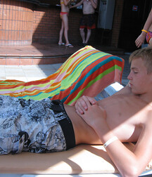 Relaxing under the summer sun twink tube 6292ab7b5f47e.jpg