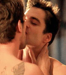 VERY VERY COT CELEB BOYS 5a018bbf42795.gif