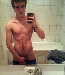  A HORNY BOY. 5b399d789586d.jpg