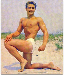 In the Dresser of My Uncle 56b2276f50ea8.jpg