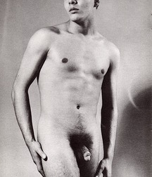 In the Dresser of My Uncle 56b227702b8dc.jpg