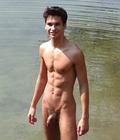 SEBASTIAN 19 Y. 56d72c1bcd1bb.jpg