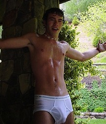 PARIS Boys 3 56e6b34d7c60b.jpg
