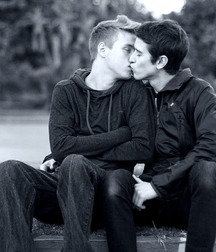 WISE KISSES 56e97e78488c5.jpg