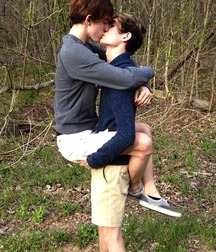 WISE KISSES 56e97e7e89a5d.jpg