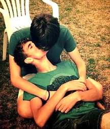 WISE KISSES 56e97e844d7dd.jpg