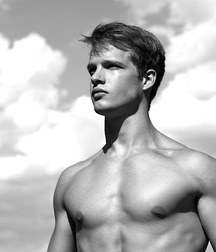 Bare-Chested 56f684b902bde.jpg