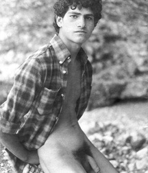 When Dad had gone to Sicily 5784d5e2abaf0.jpg