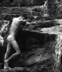 Clad in Black and White 578930f1b2829.jpg