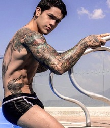 Beauties and Tattoos 579e53b17feef.jpg