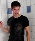 Tim in Locker-rooms 57acdbd82722f.jpg