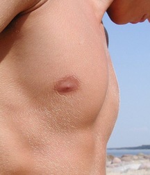 I would lick them 57cb296a4dc3a.jpg
