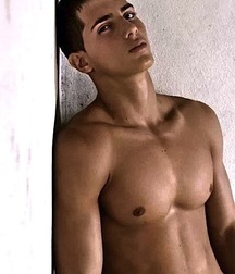 I would lick them 57cb2971be74c.jpg