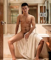 Shower:  Alone or Accompanied ?