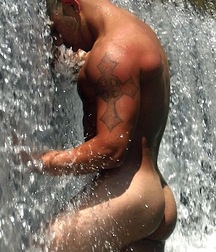 Guys with Tattoos 57ed67a30ce8a.jpg