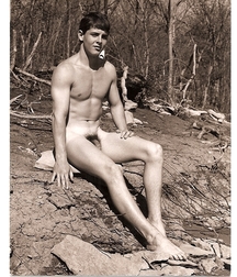 Uncle GINO and his Mates 57ed689e2fbc0.jpg