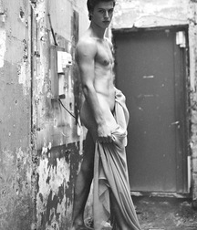 Well only Hunks 58ffa188e9cf0.jpg