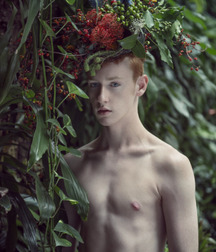Wyatt loves flowers 594ec1addc98c.jpg
