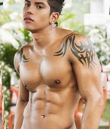 Hot Guys for beautiful Things 595d3bc85a120.jpg