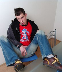 He cleans my Office 5993500149ae3.jpg