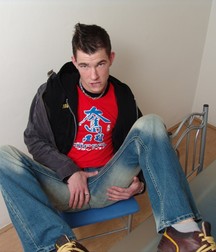 He cleans my Office 599350053e959.jpg