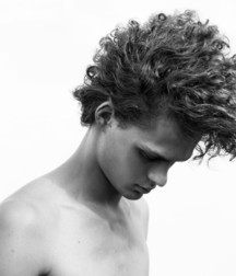 Beautiful decorated Males 59fe214643c34.jpg