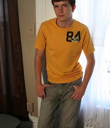 God !  What a dick ! 5a664439bb38f.jpg