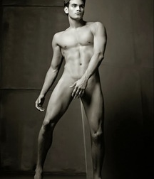 Very Simple Boys 5a68eb9b9a897.jpg