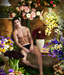 So Little dressed 5a99bd50f0365.jpg