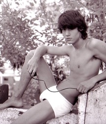 Poor lonesome boys 5ae7742c35d23.jpg