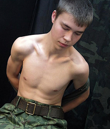 I know take my gun 5af5f6bd4fa7e.jpg