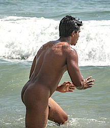 Live Naked 5afddd6da6590.jpg