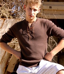 Kind boy at ruin 5b48ed69c0a07.jpg
