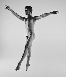 How BEAUTIFUL are MEN ! 5bc78e5ab2834.jpg