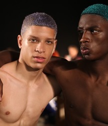 Dreams of white guys 5be348f9cd819.jpg