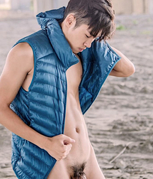 So Little dressed 5c705ca012249.jpg