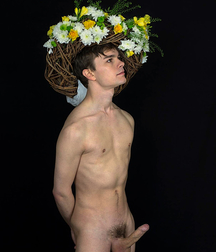 Flowers and paintings 5c7ac079dbf3b.jpg
