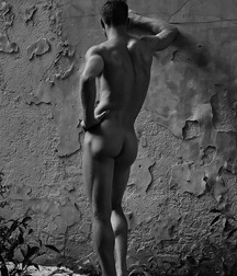 Unbearable lightness of the being 5ca50c74f41dd.jpg