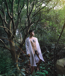 Unbearable lightness of the being 5ca50c8f8a4eb.jpg