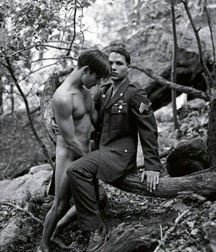 Beauty don't need color 5cc4ae1d52ee5.jpg
