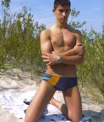 Found on the beach 5ce315ca6a7b5.jpg