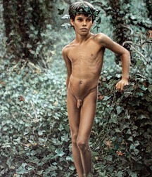 A bit of culture, please 5d069abb278b5.jpg