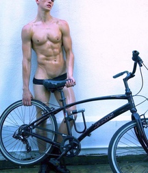 Men, real ones! 5d50dc5d359e1.jpg